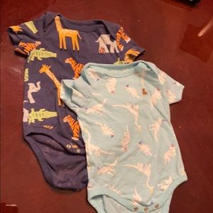 Baby gap colorful onesies 6-12 mos